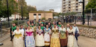 Romeria de canyes, Tres caigudes i desfilada de Gaiates