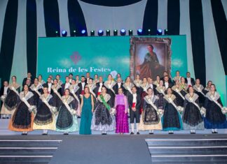 Galanía a la «Reina dels Festes de Castelló» Srta.Paula Torres